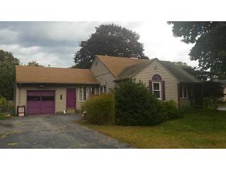 12 Elmdale Ave, Warwick, RI 02889-5042