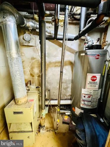 3563 11 St, Philadelphia PA 19140-4303 exterior