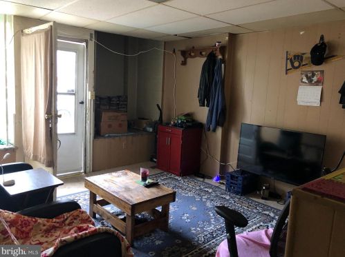 580 Louther St, Carlisle PA  17013-2212 exterior