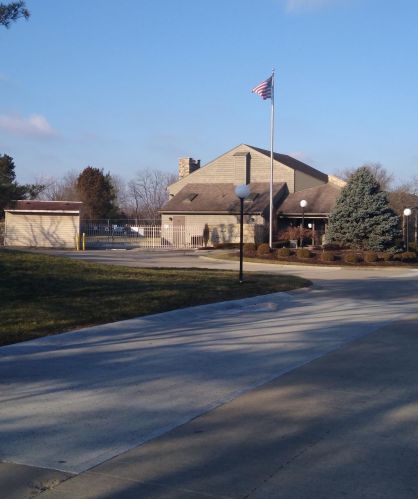 7230 Creekview Dr, Cincinnati OH  45247-2809 exterior