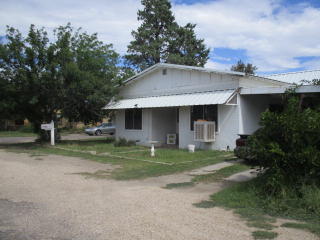 610 2nd St, Alpine, TX 79830-3706