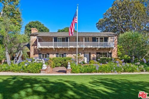 2406 La Mesa Dr, Santa Monica, CA 90402-2333