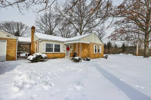 7075 Clovernook Ave, Cincinnati, OH 45231-5557