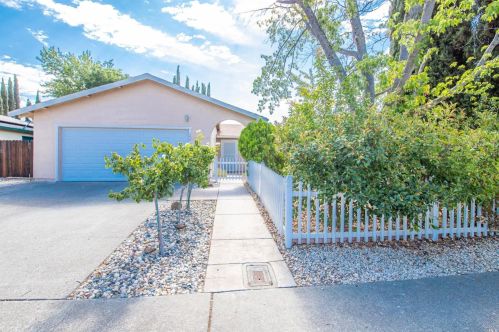 177 Quincy Ct, Vacaville, CA 95687-6733