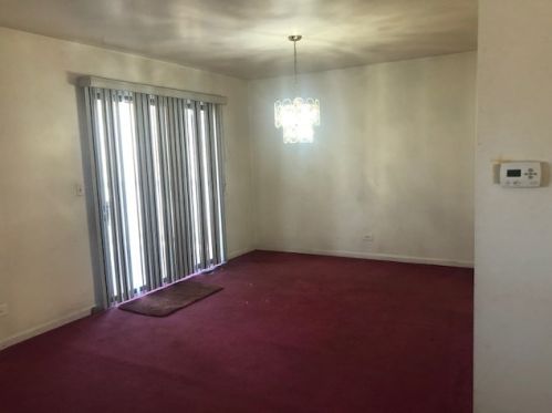1810 Louisiana Dr, Elk Grove Vlg, IL 60007-2938