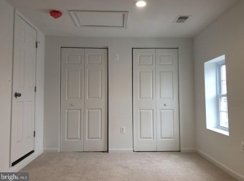 8213 Rocky Ridge Rd, Graceham MD  21788-1355 exterior