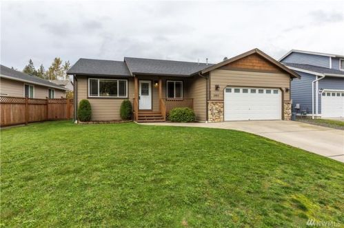 6069 Captains Way, Ferndale, WA 98248-8571