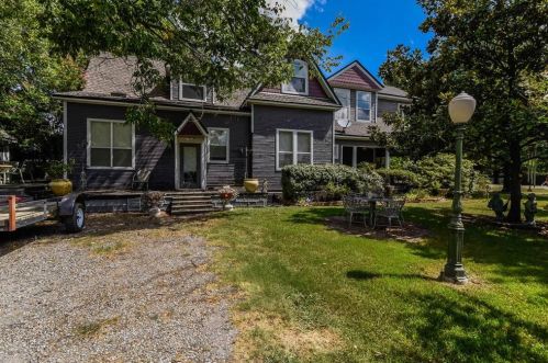 605 Bond St, Whitewright TX 75491-2212 exterior