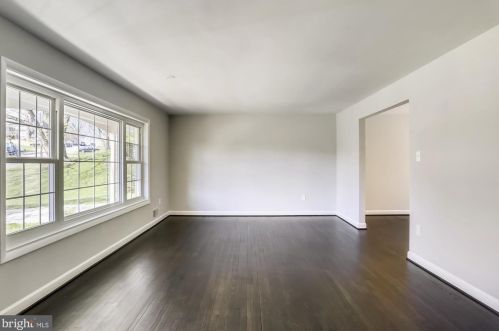 11744 Lovejoy St, Silver Spring MD 20902-1632 exterior