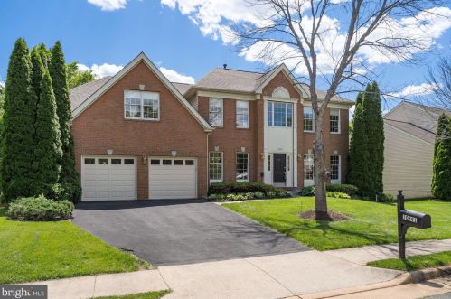 10891 Hunter Gate Way, Herndon, VA 20194-1447