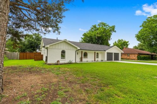 3813 Kelvin Ave, Fort Worth TX  76133-2947 exterior