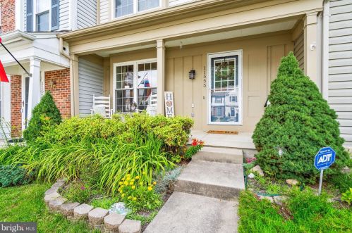 11555 Bertram St, Woodbridge, VA 22192-7455