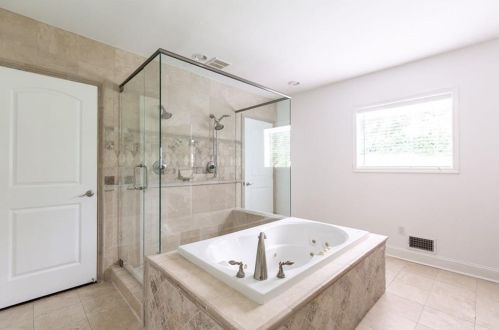503 Collier Ridge Dr, Atlanta GA  30318-7205 exterior