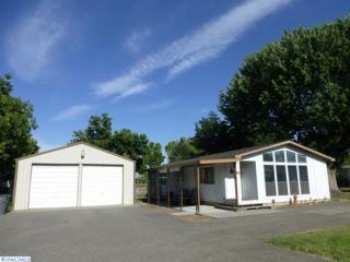 111 Edison St, Kennewick, WA 99336-2044