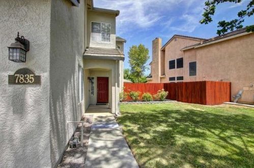 7835 Bonny Downs Way, Elk Grove, CA 95758-6572