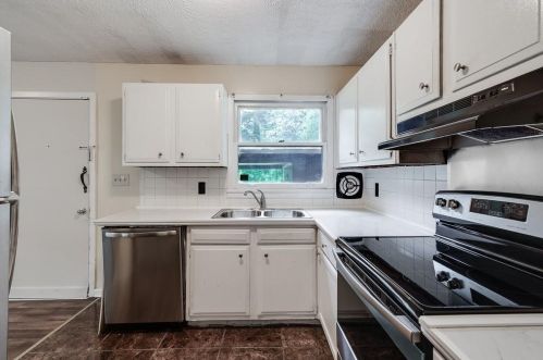 1902 Hickory Rd, Atlanta GA  30341-3230 exterior