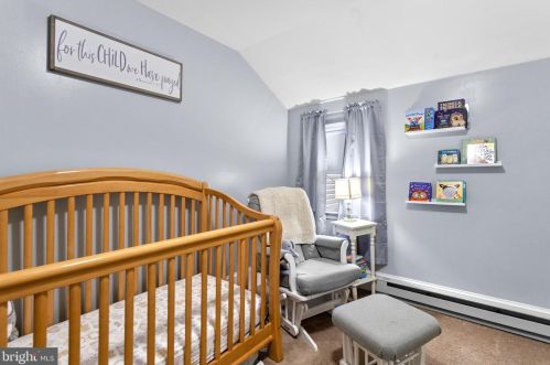 324 Walnut St, Lancaster PA  17602-2438 exterior