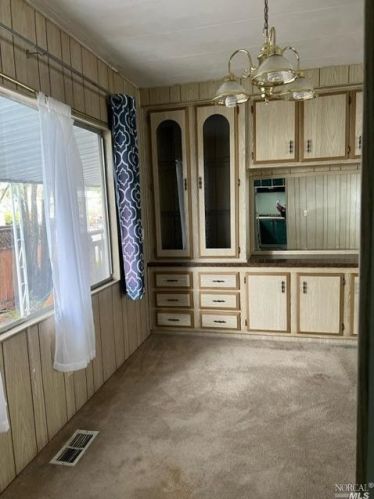 155 Shenandoah Pl, San Rafael, CA 94903-2210