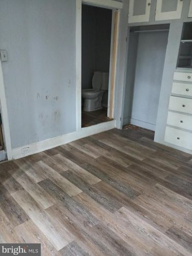 860 Market St, Lancaster PA  17603-2755 exterior