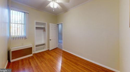 2421 12 St, Philadelphia PA 19107-5635 exterior