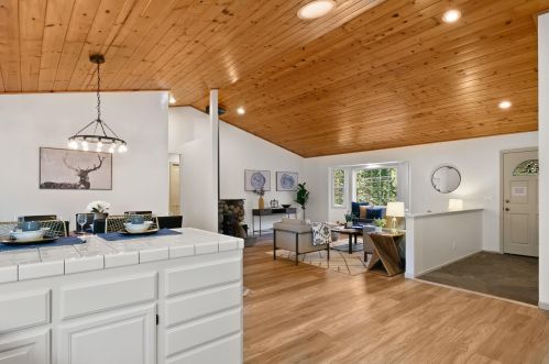 10607 Alder Creek Rd, Truckee CA  96161-2542 exterior