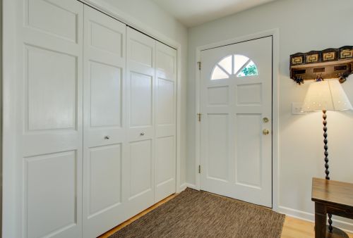 272 Scott St, Wheeling, IL 60090-4430