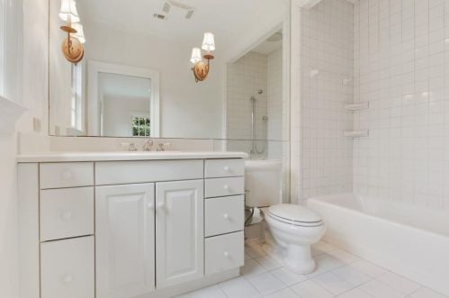 2938 Habersham Way, Atlanta GA  30305-2800 exterior