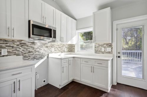 2316 Herring Rd, Atlanta GA  30311-2808 exterior
