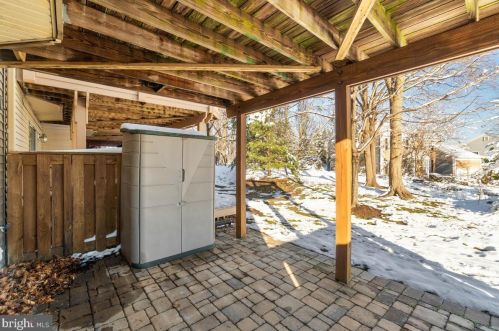 6100 Cliffside Trl, Columbia MD 21045-7412 exterior