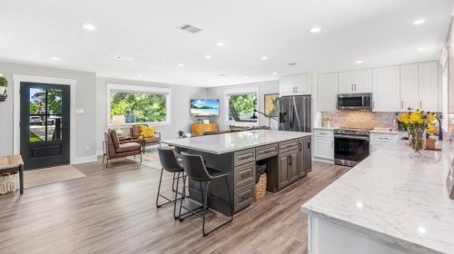 719 Fairfield St, Morgans Point TX  77571-7179 exterior