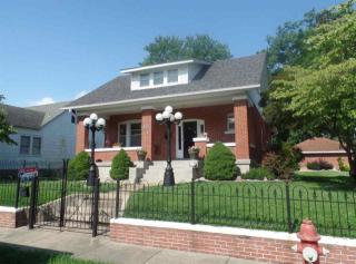 104 Pine St, Perryville, MO 63775-1724