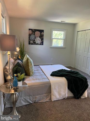 1010 Devonshire Rd, Lancaster PA  17601-1610 exterior