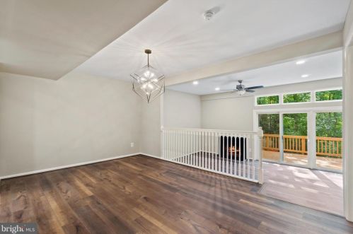 2376 Generation Dr, Herndon, VA 20191-3030