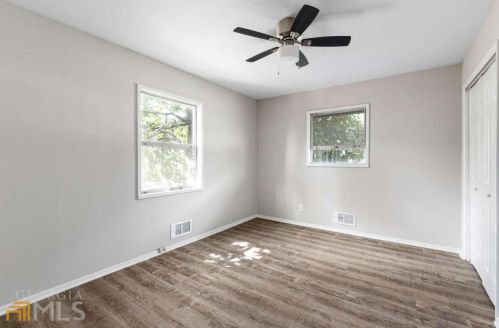 1903 Mcjenkin Dr, Atlanta GA  30345-3005 exterior