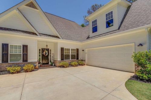 100 Nicklaus Cir, Social Circle GA  30025-5347 exterior