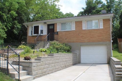 3807 Eddystone Dr, Cincinnati, OH 45251-1910