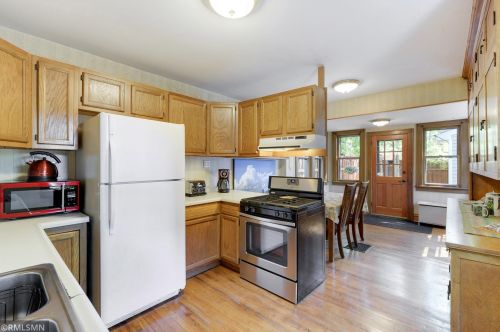 396 Dayton Ave, Saint Paul MN  55102-1706 exterior