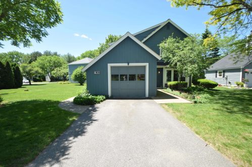 11 Kristina Way, Nashua, NH 03060-4282