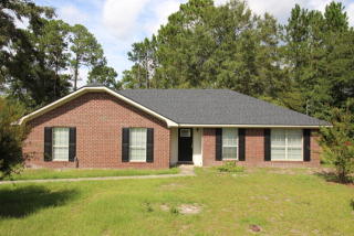 833 Lost Grove Ln, Hinesville, GA 31313-6508