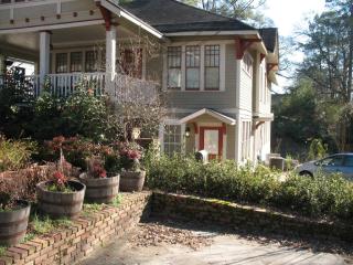 117 Ridgeland Way, Atlanta GA  30305-4343 exterior