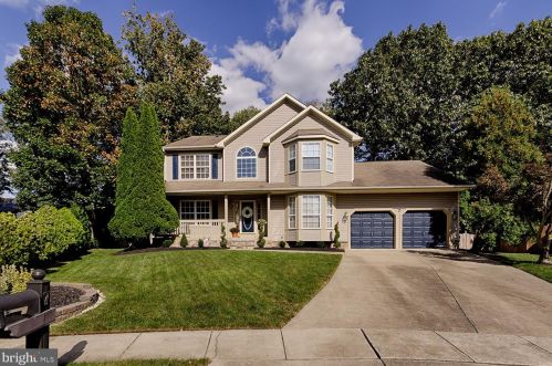 7 Perryville Ct, Erial, NJ 08081-4358