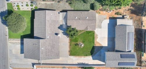 8582 Running Gait Ln, Riverside CA  92509-5106 exterior