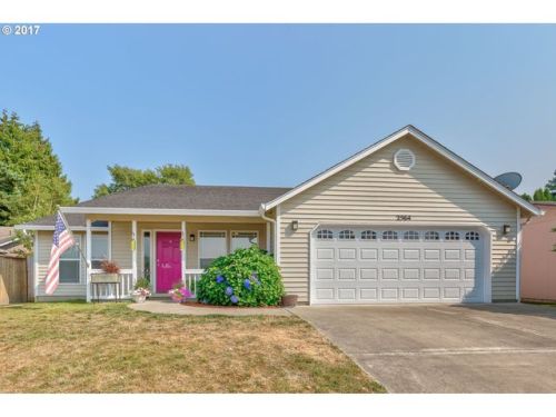 2564 Greenway Ave, Longview, WA 98632-5161