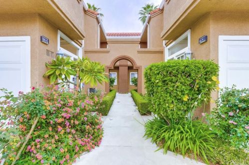 22826 Sailwind Way, El Toro, CA 92630-3677
