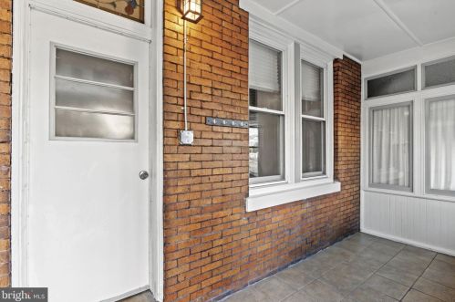 2625 Belgrade St, Philadelphia, PA 19125-3801