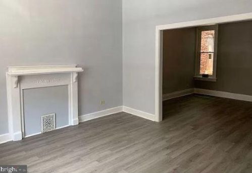 614 Ross St, Harrisburg, PA 17110-2524