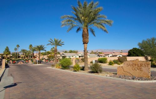 83670 Leeds Ct, Indio CA  92203-3151 exterior