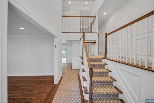 740 Washburn St, Teaneck, NJ 07666-2242