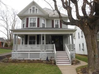 1178 Columbus St, Lancaster, OH 43130-1766