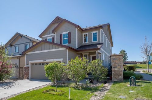 21899 Layton Dr, Aurora, CO 80015-4701